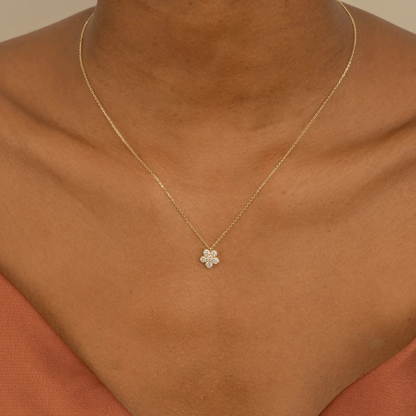 Round Flower Pendant