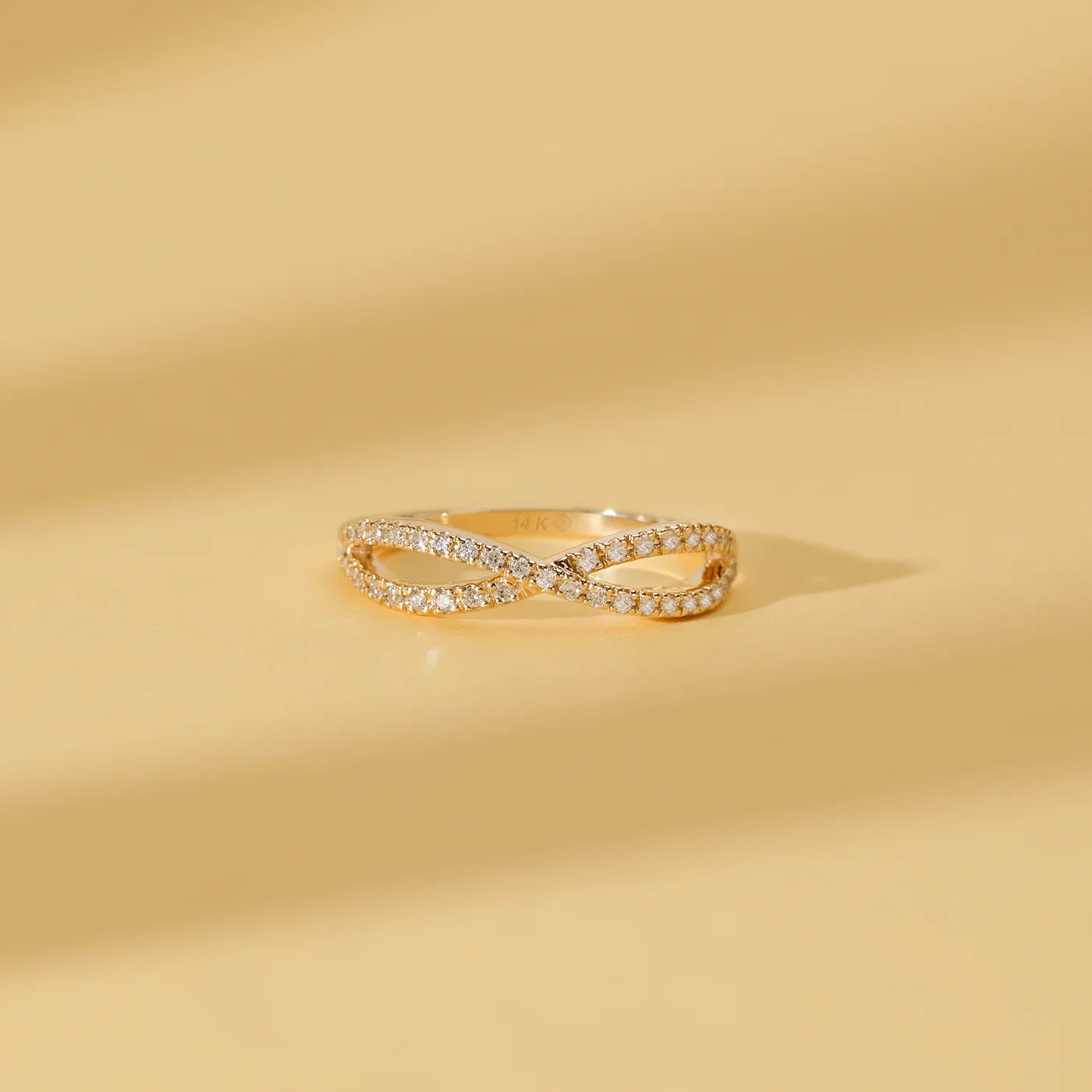 Twisted Eternity Band